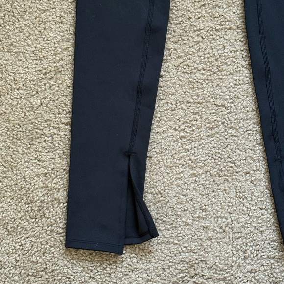 Alo - HW elongated legging - Picture 2 of 3